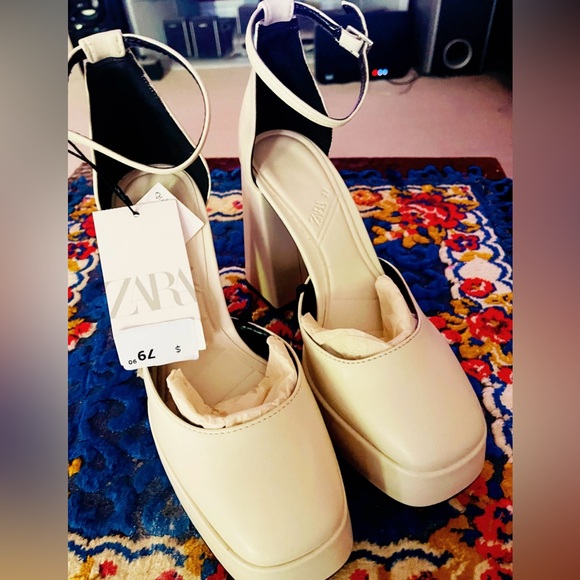 Zara Shoes | Chunky Platform Heeled Sandals Color: Cream/White Size: 6.5 - Picture 3 of 11